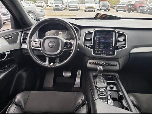 2016 Volvo XC90 T6 R-Design