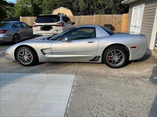 Silver 2001 Chevrolet Corvette Z06