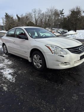 2010 Nissan Altima Hybrid Base