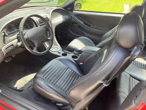 2003 Ford Mustang Mach I