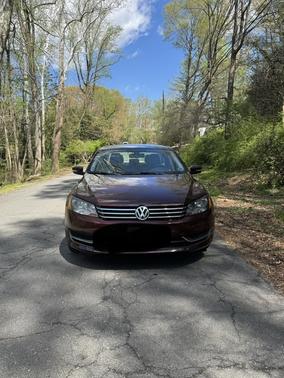 Red 2013 Volkswagen Passat 2.5 SE
