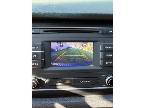 2015 Kia Sedona LX