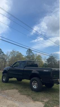 2002 Ford F-150 XLT SuperCab