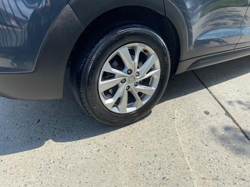 Gray 2019 Hyundai TUCSON Value