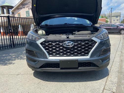 Gray 2019 Hyundai TUCSON Value