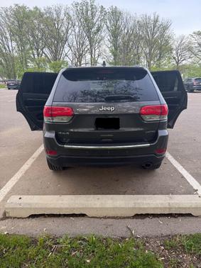 Gray 2018 Jeep Grand Cherokee Limited