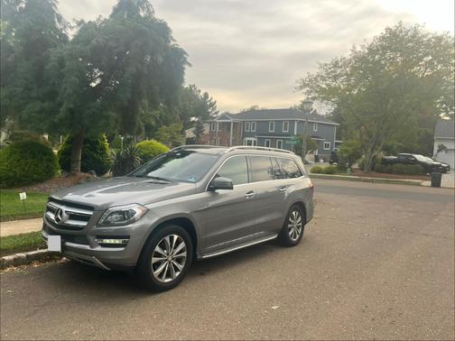 Gray 2014 Mercedes-Benz GL-Class GL 450 4MATIC