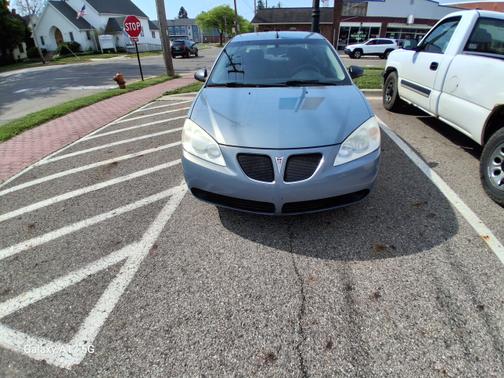 Blue 2009 Pontiac G6 Base