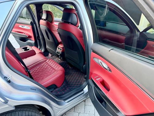 2024 Genesis GV70 3.5T Sport