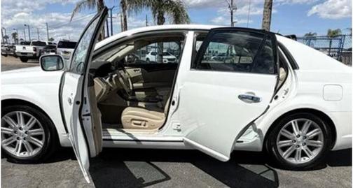 White 2008 Toyota Avalon Limited