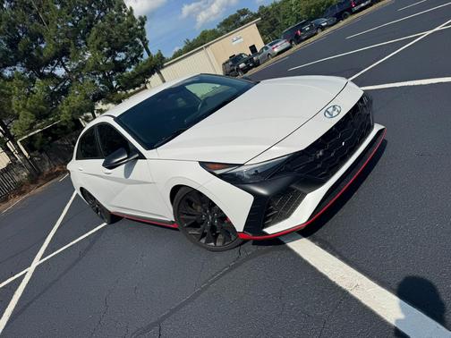 White 2023 Hyundai ELANTRA N Base