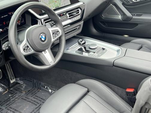 2022 BMW Z4 M40i