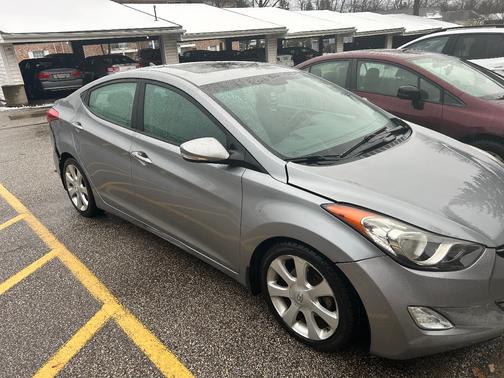 2013 Hyundai ELANTRA Limited