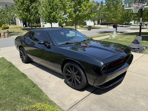 2014 Dodge Challenger SXT