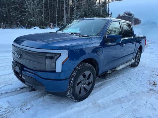 2022 Ford F-150 Lightning LARIAT