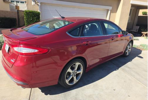 2013 Ford Fusion SE