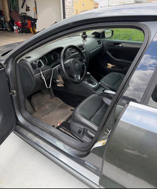 Gray 2014 Volkswagen Jetta TDI