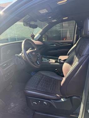 Black 2024 Cadillac Escalade ESV Sport Platinum