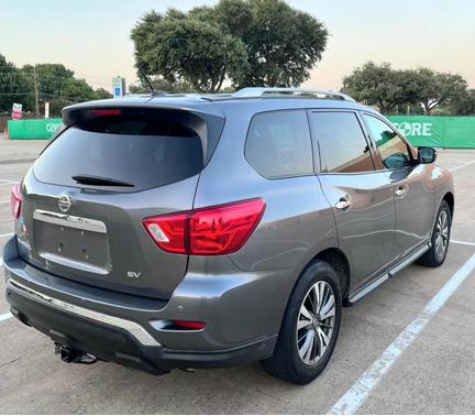 Gray 2017 Nissan Pathfinder SV