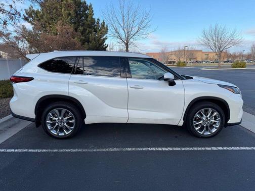 2021 Toyota Highlander Limited