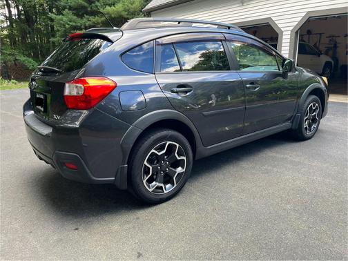 Gray 2014 Subaru XV Crosstrek 2.0i Premium