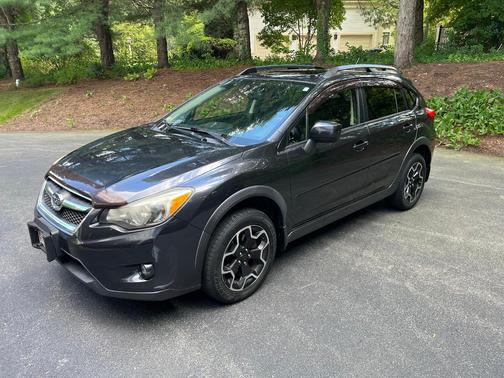 Gray 2014 Subaru XV Crosstrek 2.0i Premium
