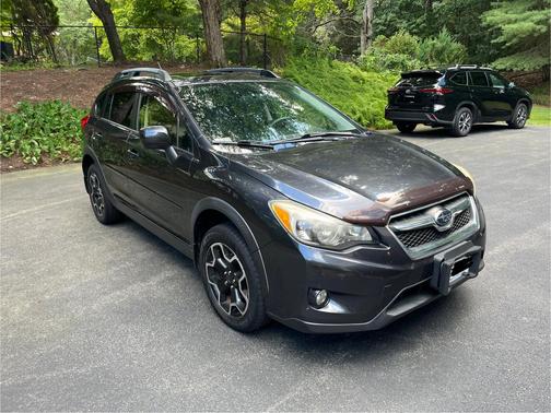 Gray 2014 Subaru XV Crosstrek 2.0i Premium