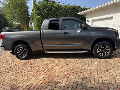 2012 Toyota Tundra Grade