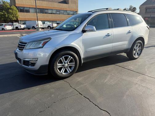 Silver 2016 Chevrolet Traverse 2LT