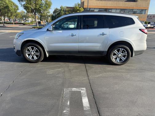 Silver 2016 Chevrolet Traverse 2LT