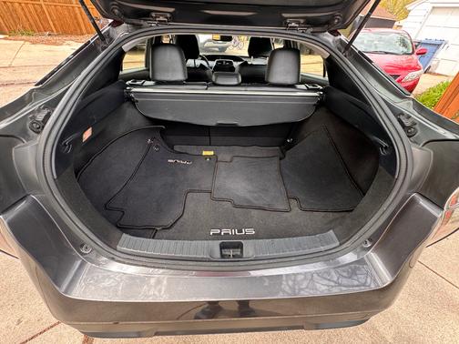 Gray 2016 Toyota Prius Four Touring