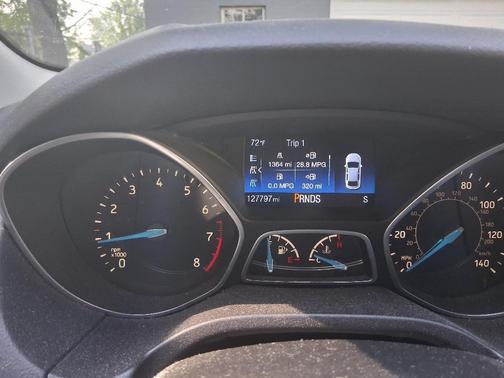 Gold 2016 Ford Focus SE