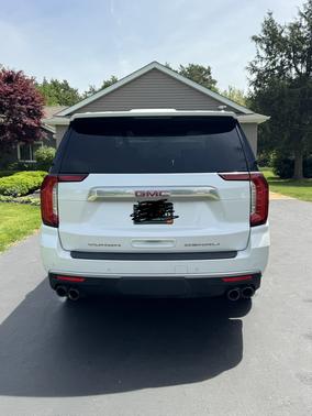 White 2021 GMC Yukon Denali