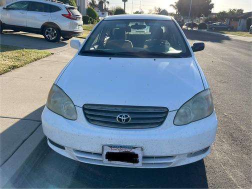 2003 Toyota Corolla LE