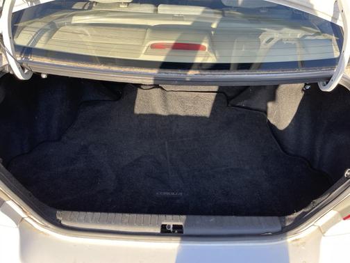 2003 Toyota Corolla LE