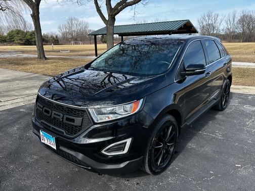 2018 Ford Edge Titanium