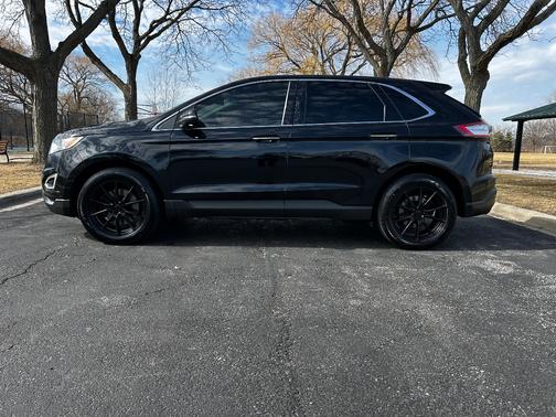 2018 Ford Edge Titanium