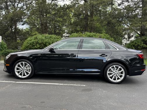 2019 Audi A4 Premium Plus