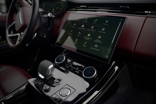 Black 2023 Land Rover Range Rover Sport P400 SE Dynamic