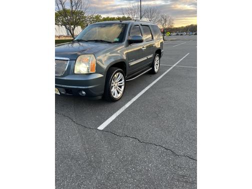 2007 GMC Yukon Denali