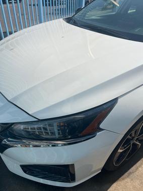 White 2024 Nissan Altima 2.5 SR