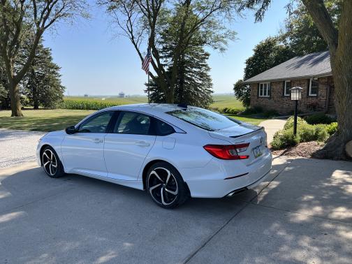 2022 Honda Accord Sport 2.0T
