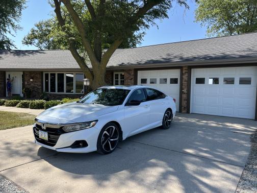 2022 Honda Accord Sport 2.0T