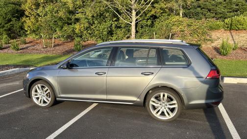 2016 Volkswagen Golf SportWagen TSI SEL 4-Door