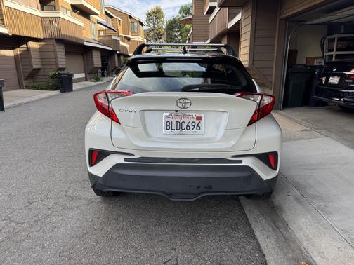 White 2019 Toyota C-HR XLE