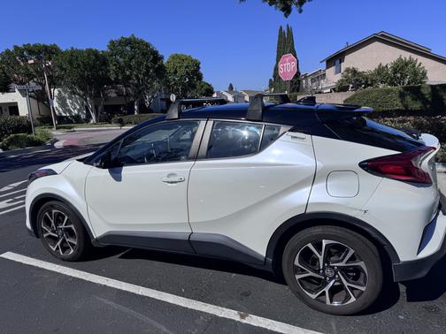 White 2019 Toyota C-HR XLE