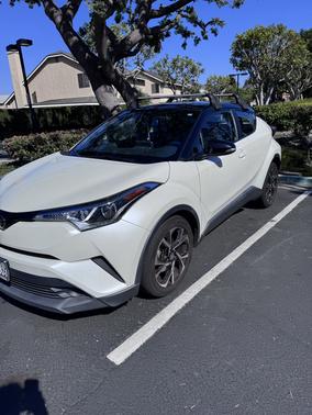 White 2019 Toyota C-HR XLE