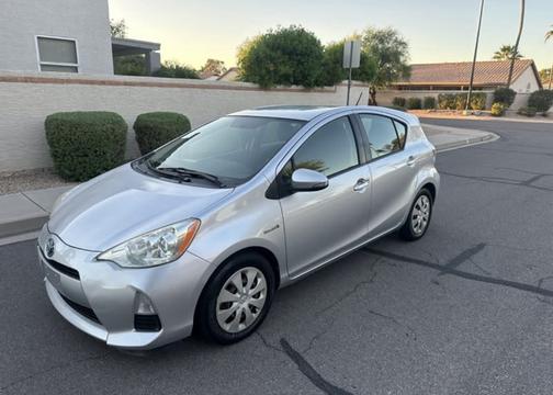 2012 Toyota Prius c Two