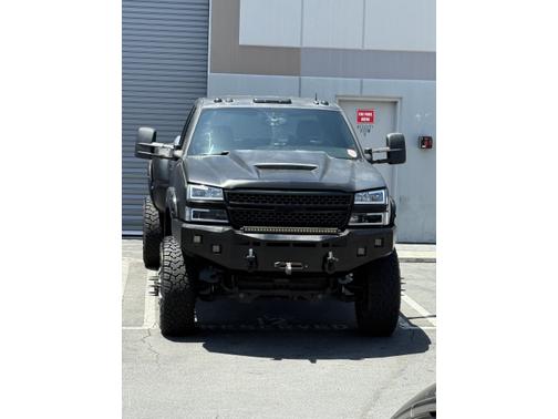 2004 Chevrolet Silverado 3500 LT Crew Cab