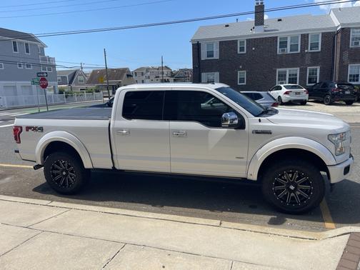 2017 Ford F-150 Platinum
